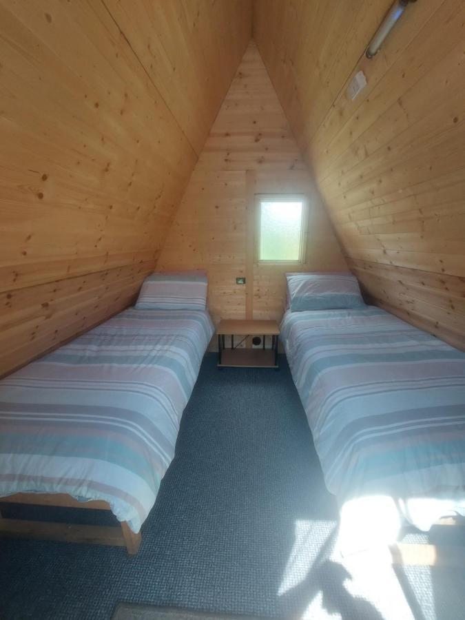 Rum Bridge "Owl Watch" Wooden Tipi Hotel Sudbury  Ngoại thất bức ảnh