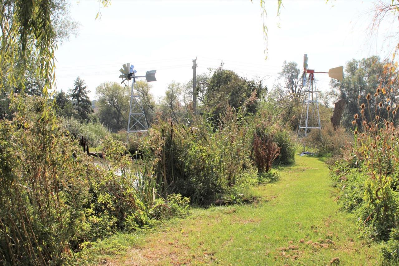 Rum Bridge "Owl Watch" Wooden Tipi Hotel Sudbury  Ngoại thất bức ảnh